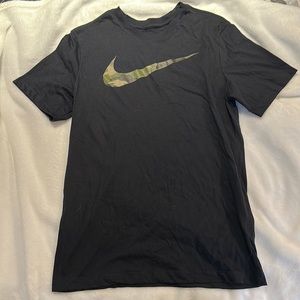 Nike Men’s T-shirt